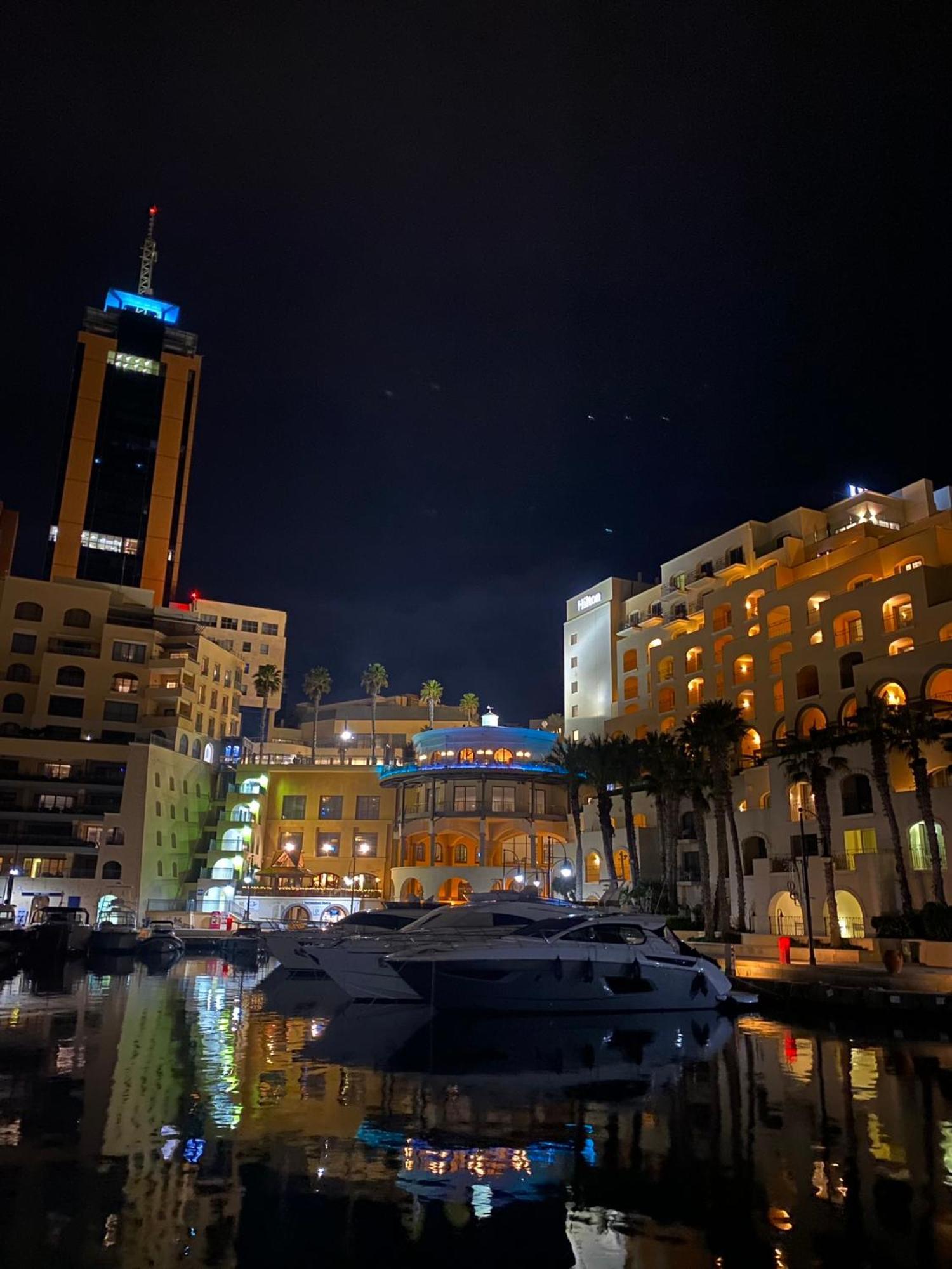 Tigne Sliema Three Bedrooms Apartment Экстерьер фото