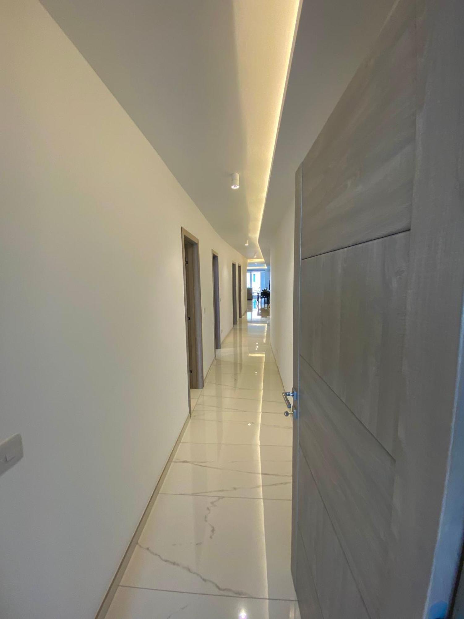 Tigne Sliema Three Bedrooms Apartment Экстерьер фото