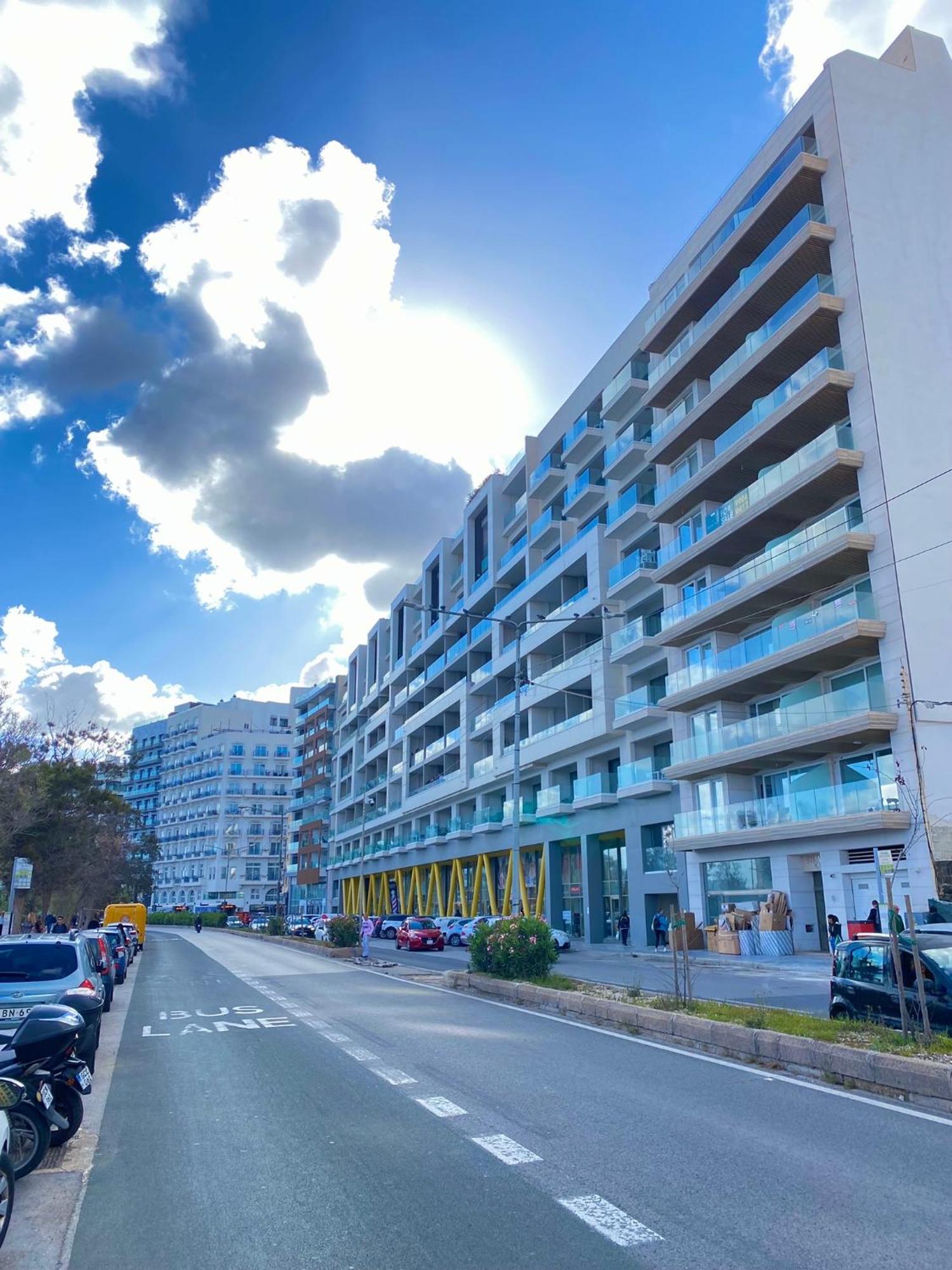 Tigne Sliema Three Bedrooms Apartment Экстерьер фото