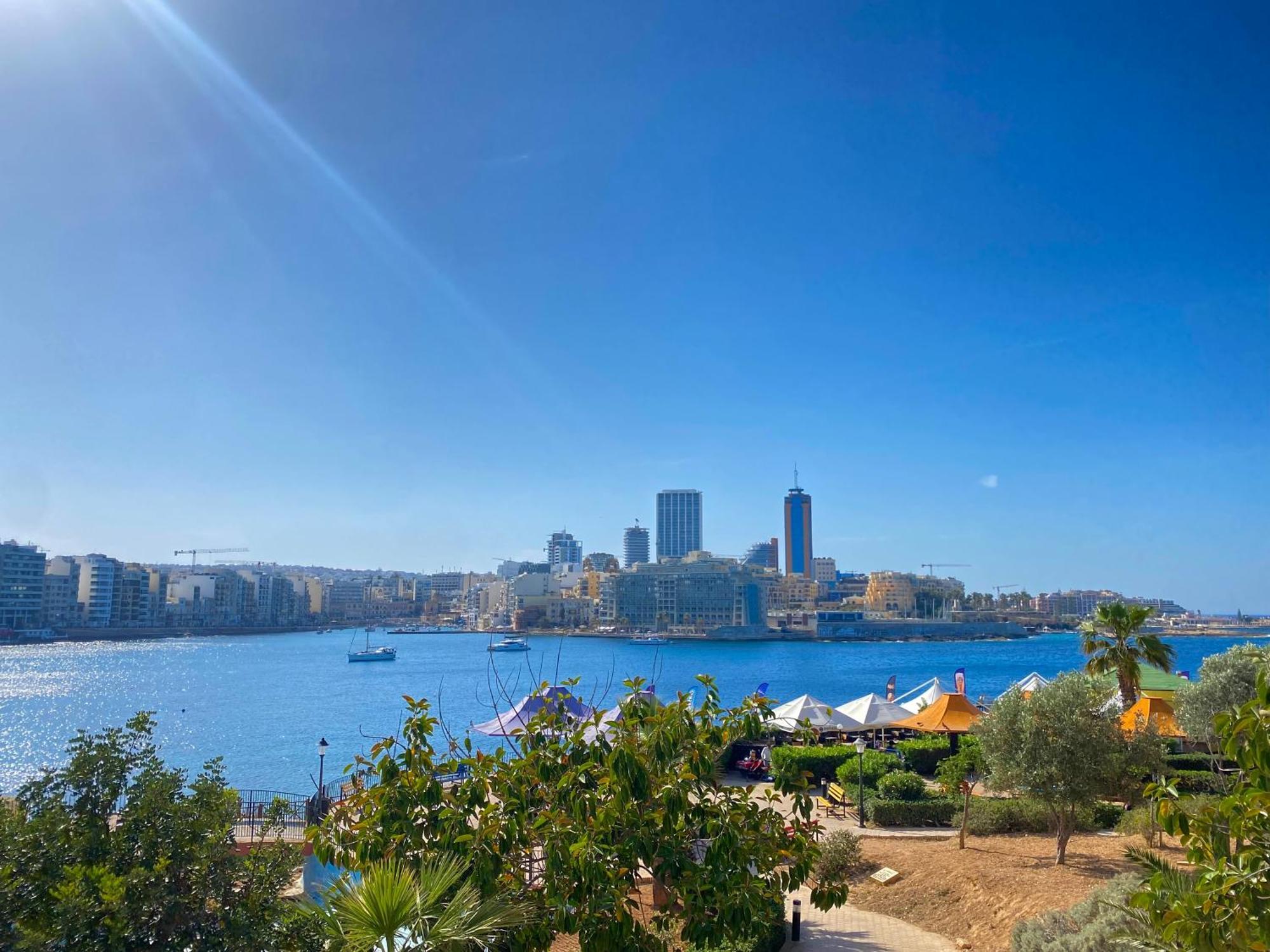 Tigne Sliema Three Bedrooms Apartment Экстерьер фото