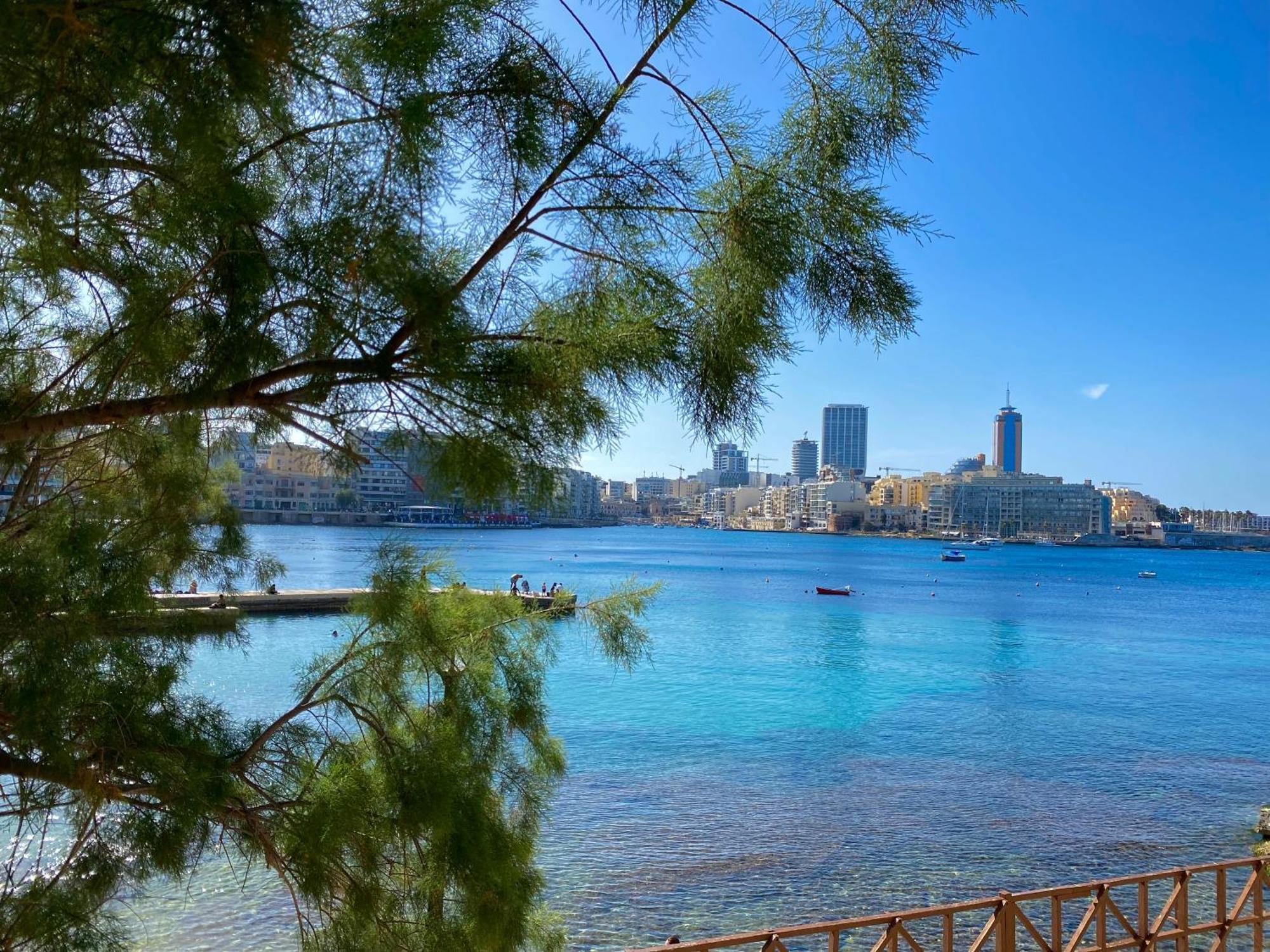 Tigne Sliema Three Bedrooms Apartment Экстерьер фото